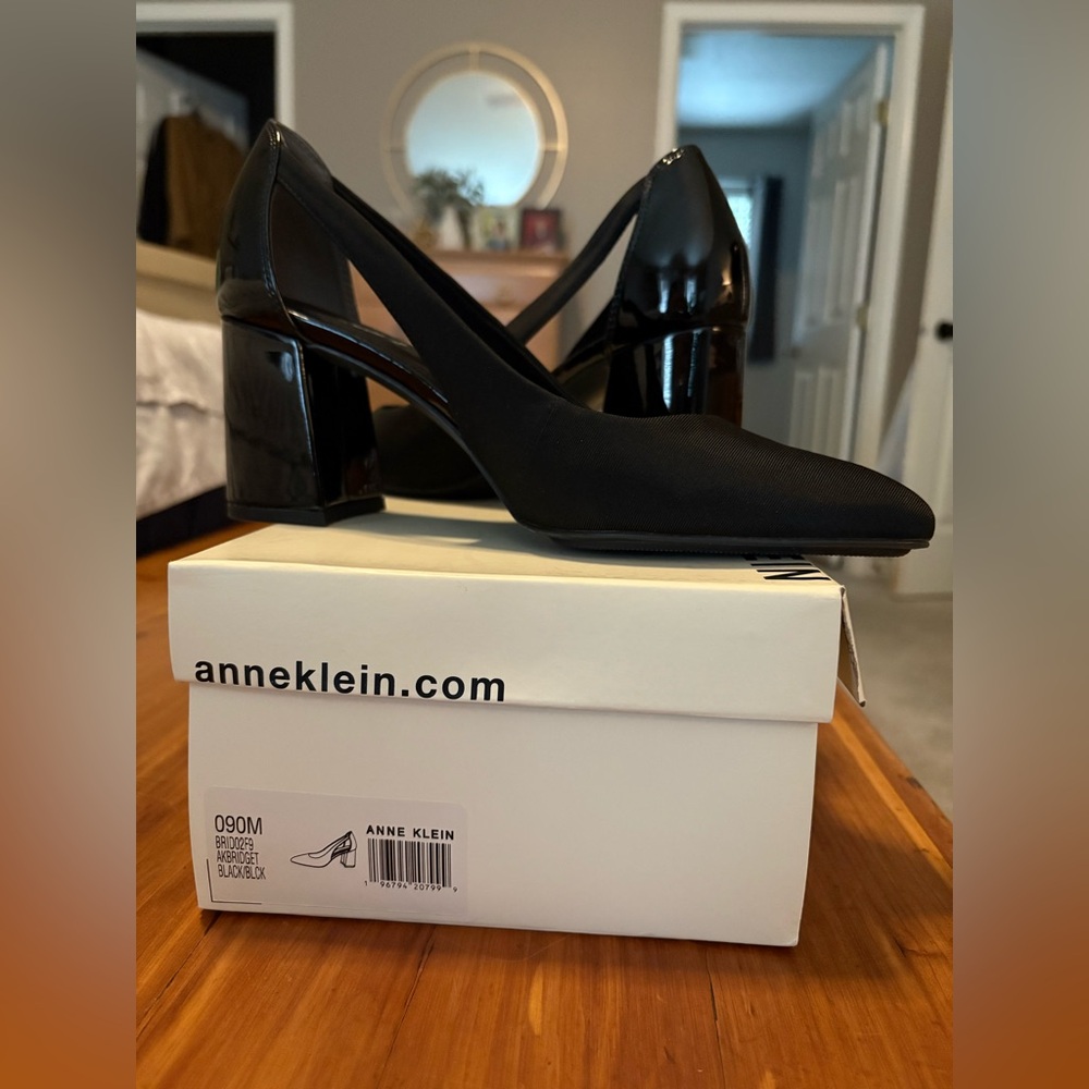 Anne Klein Patent Leather Women's Pumps